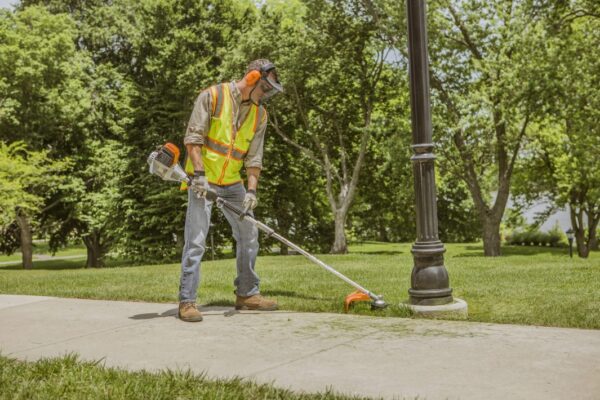 MOTOR SISTEMA COMBINADO STIHL KM 111R - Imagen 3