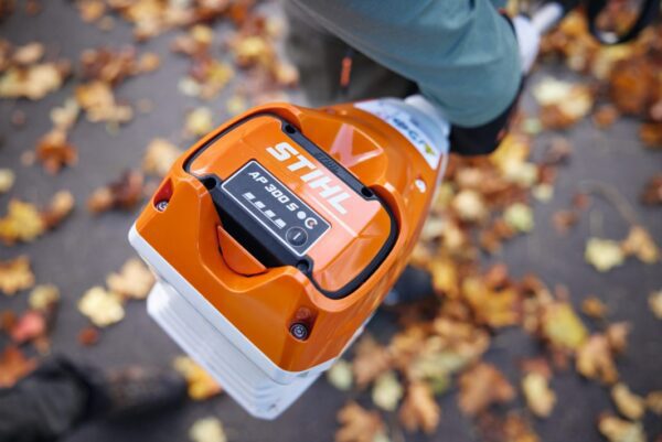 MOTOR SISTEMA COMBINADO STIHL KMA 120.0R - Imagen 3